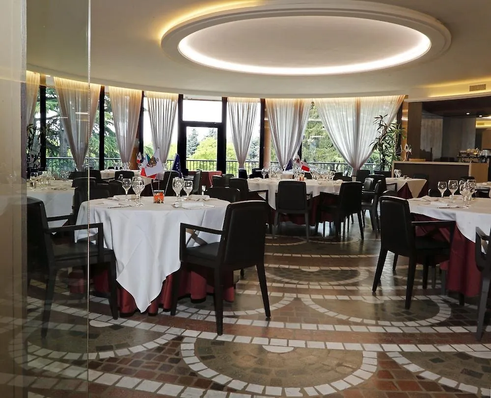Hotel Pineta Busto Arsizio 4*,  Italy