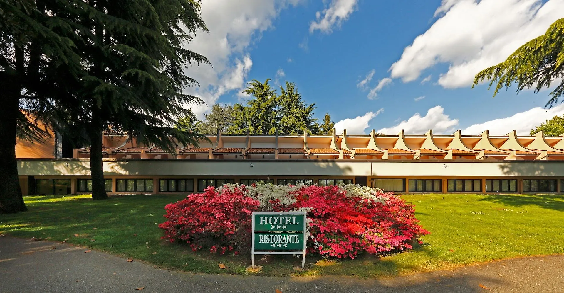 Hotel Pineta Busto Arsizio