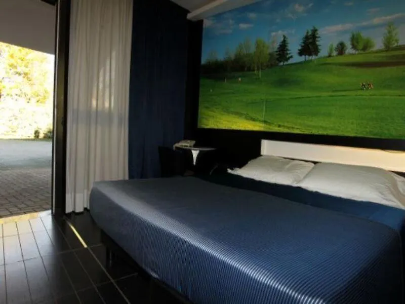 Hotel Pineta Busto Arsizio
